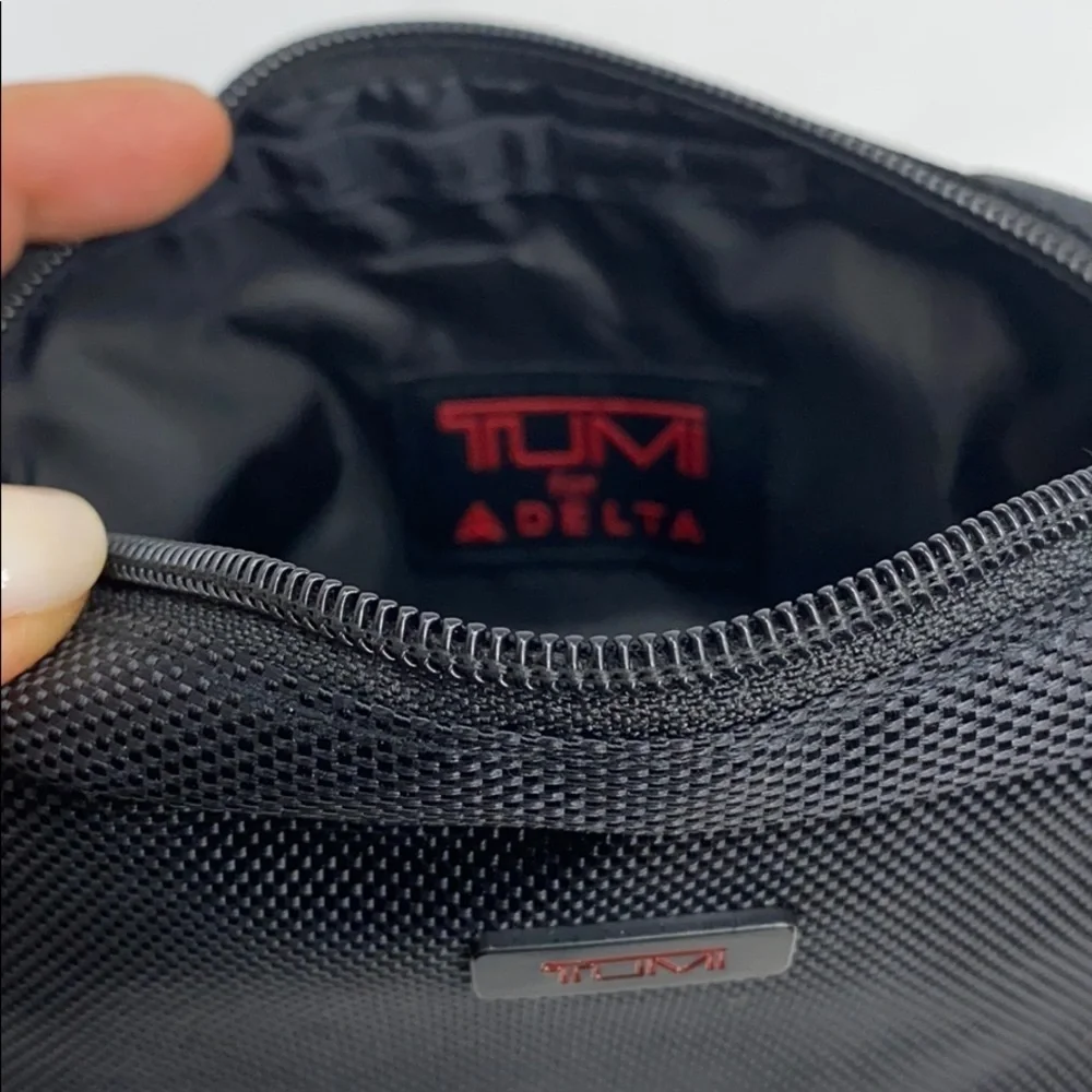 Tumi Black Zippered Pouch with Eye Mask New